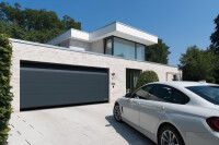Hörmann Sektionaltor L-Sicke 2375 x 2125 mm mit Garagentorantrieb | Weißaluminium CH9006 | Antrieb: SupraMatic P